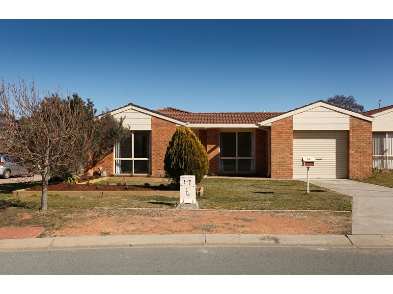 6 Gamban Square, Ngunnawal ACT 2913