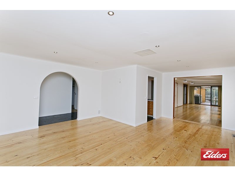 40 Barnard Circuit, Florey ACT 2615