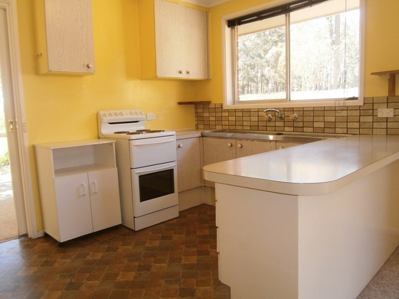 6 Warrambool Close, Giralang ACT 2617