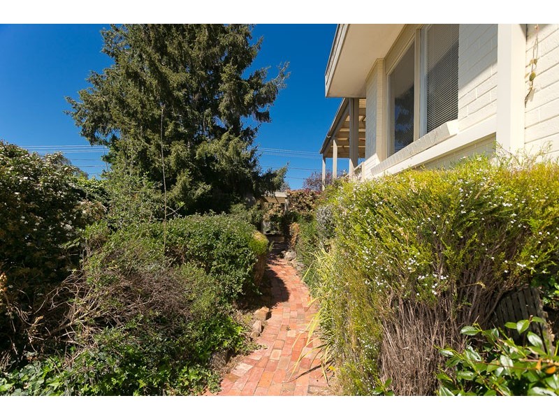 45 McCabe Crescent, Holt ACT 2615