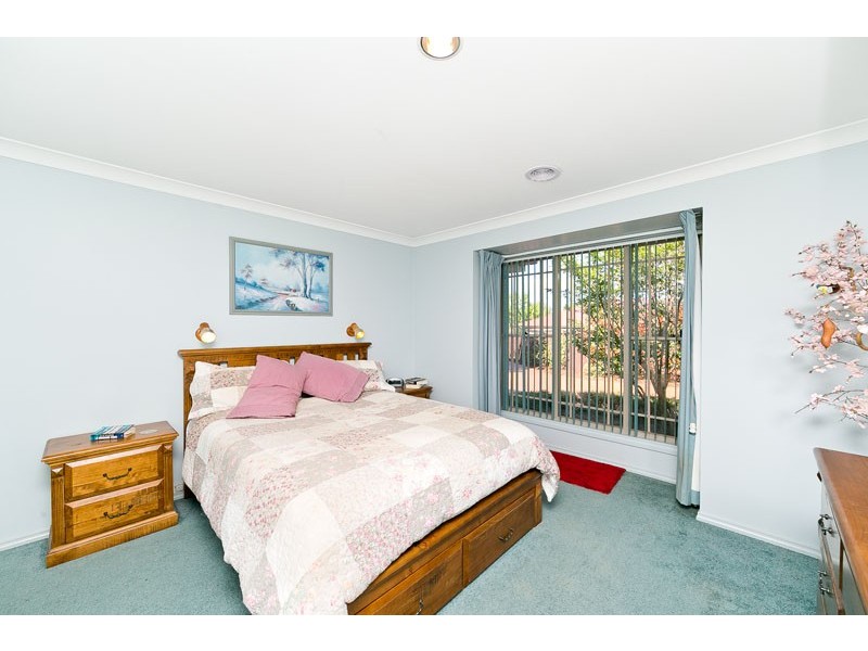 6 Santry Place, Dunlop ACT 2615