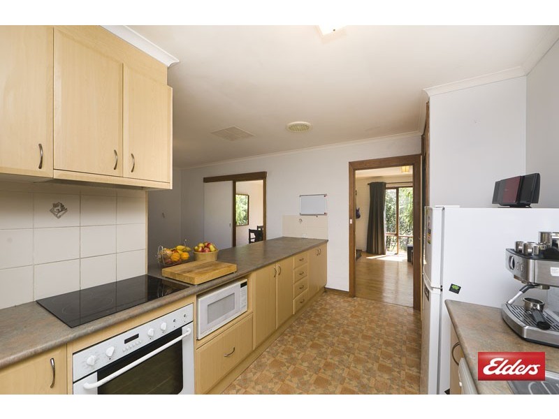 40 Mackellar Crescent, Cook ACT 2614