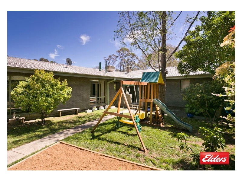 40 Mackellar Crescent, Cook ACT 2614