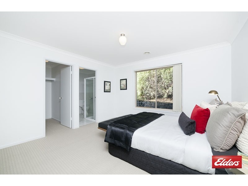 16 Melaleuca Place, Jerrabomberra NSW 2619