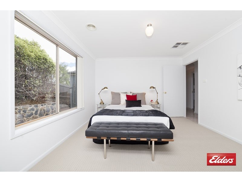 16 Melaleuca Place, Jerrabomberra NSW 2619