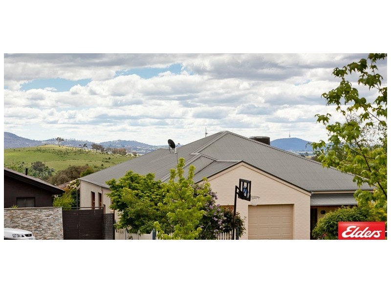 16 Melaleuca Place, Jerrabomberra NSW 2619