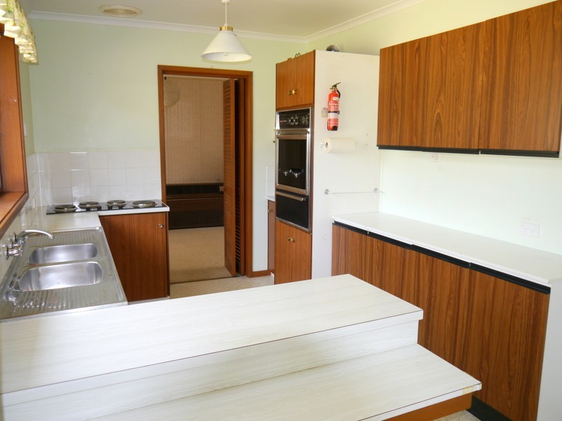 67 Belconnen Way, Weetangera ACT 2614