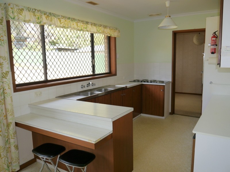 67 Belconnen Way, Weetangera ACT 2614