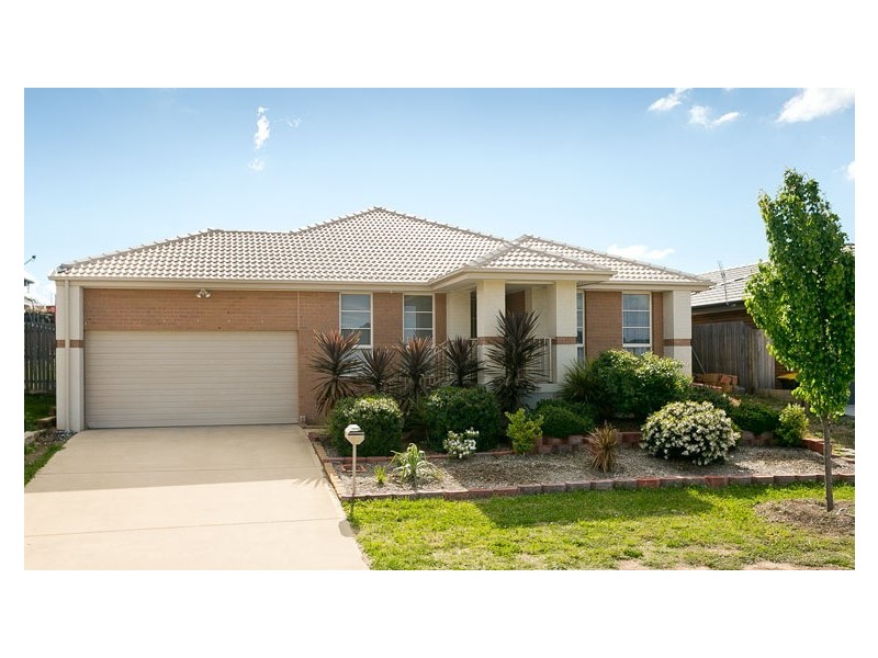 15 Marcus Faunce Street, Macgregor ACT 2615