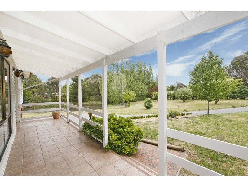 8 Vallance Drive, Murrumbateman NSW 2582