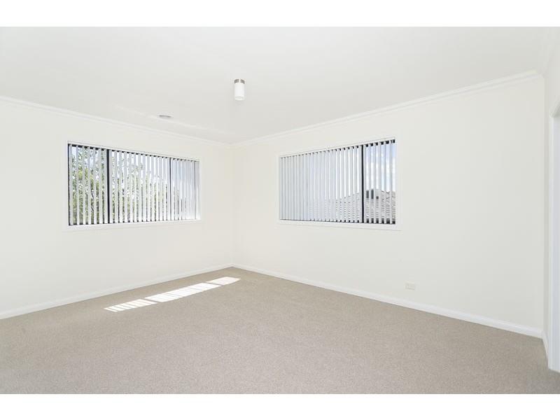 13 Fryans Place, Amaroo ACT 2914