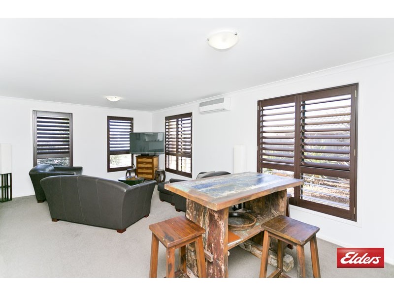 128 Macfarlane Burnet Avenue, Macgregor ACT 2615