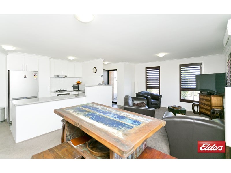 128 Macfarlane Burnet Avenue, Macgregor ACT 2615