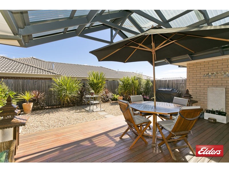 128 Macfarlane Burnet Avenue, Macgregor ACT 2615