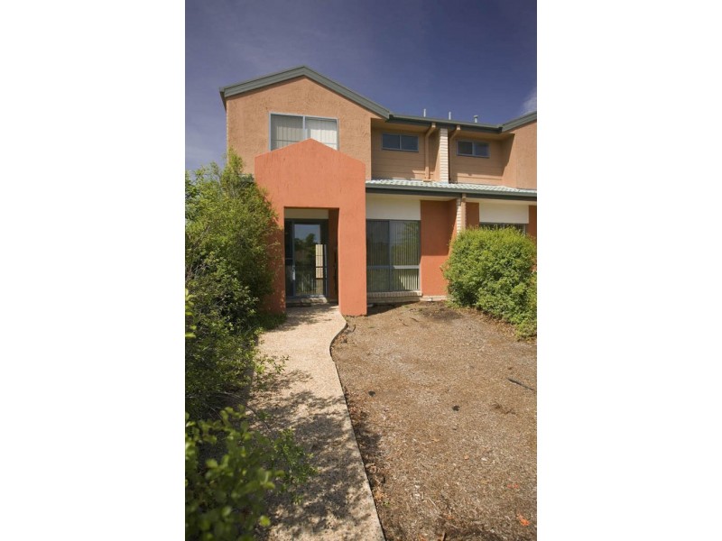 11/15 Wanliss Street, Latham ACT 2615