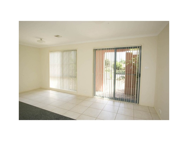 11/15 Wanliss Street, Latham ACT 2615
