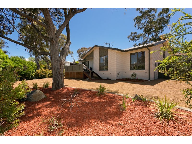 2 Flower Place, Melba ACT 2615