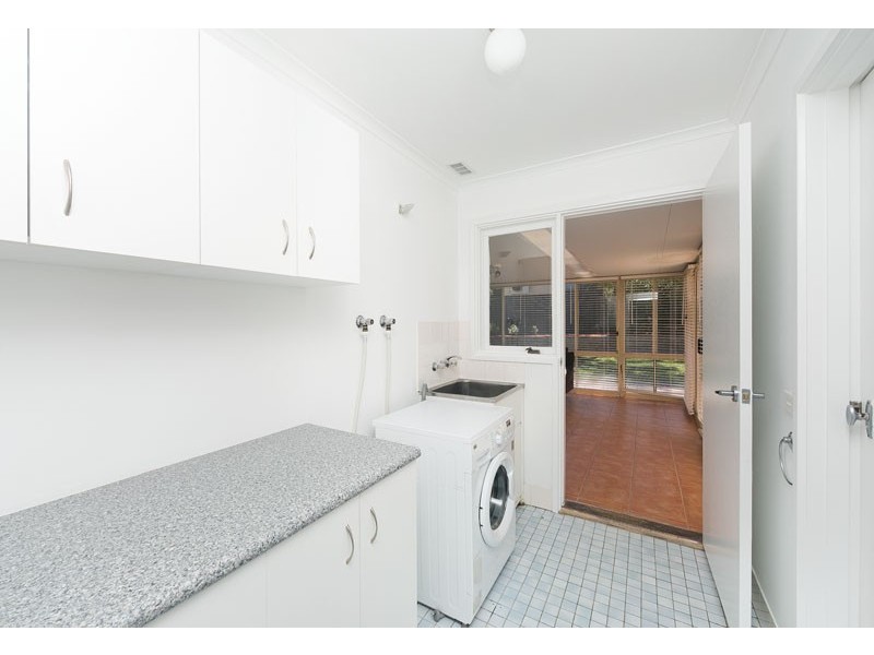 2 Flower Place, Melba ACT 2615