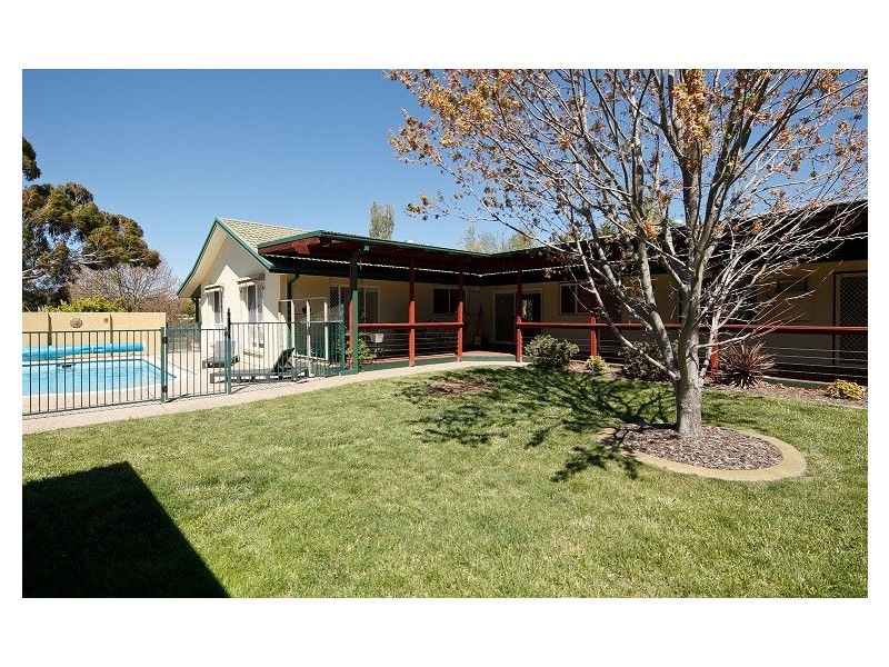 75 Tarago Road, Bungendore NSW 2621