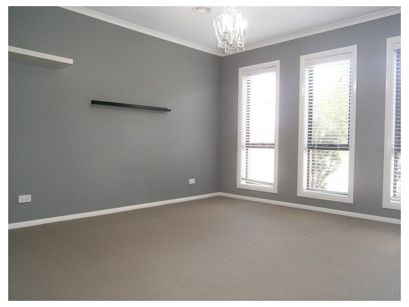 25 Wallaman Street, Harrison ACT 2914