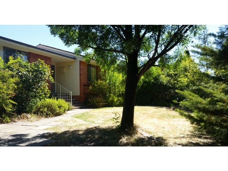 25 Biraban Place, Macquarie ACT 2614