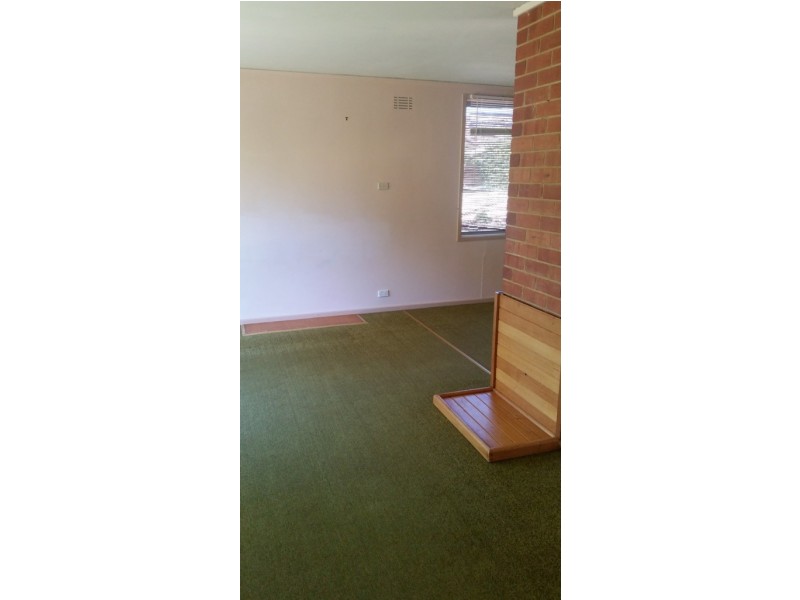 25 Biraban Place, Macquarie ACT 2614