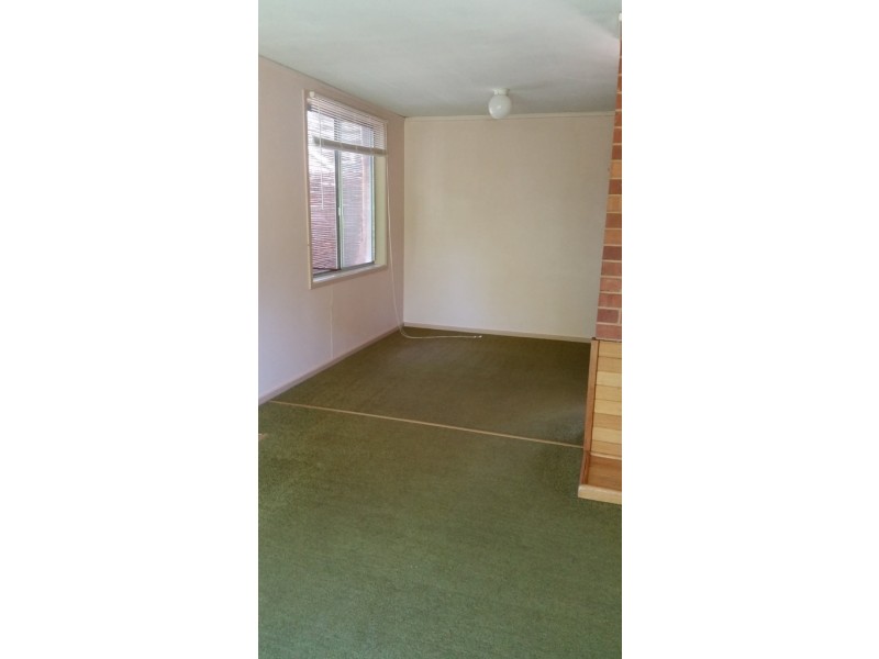 25 Biraban Place, Macquarie ACT 2614