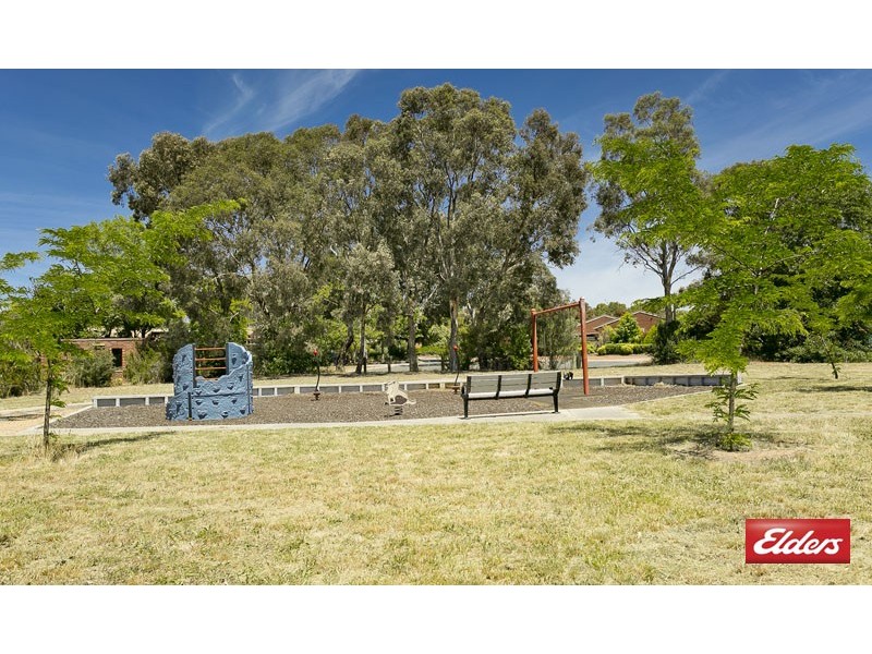 7 Lumholtz Place, Florey ACT 2615