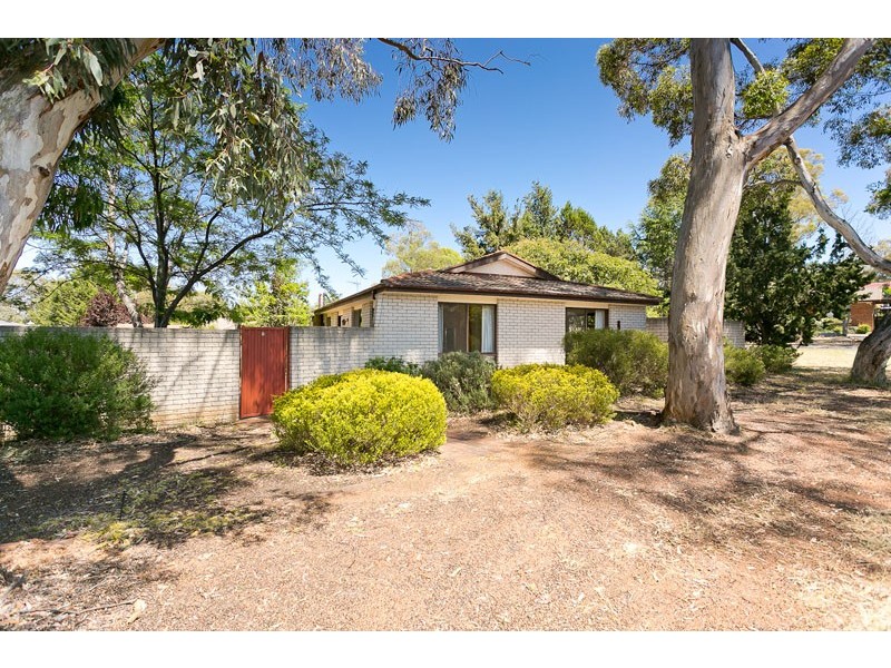 2 Levine Street, Evatt ACT 2617