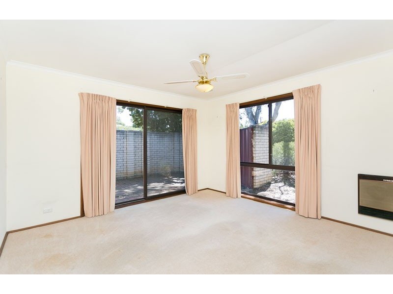 2 Levine Street, Evatt ACT 2617