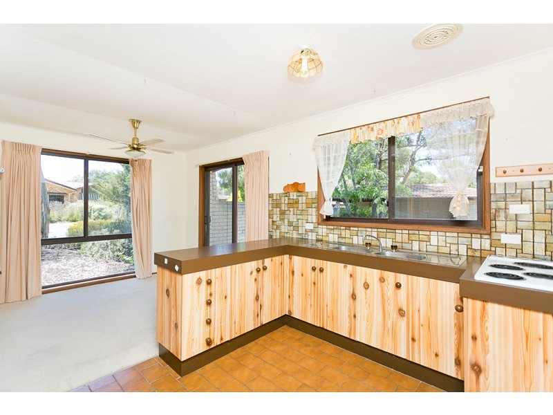 2 Levine Street, Evatt ACT 2617