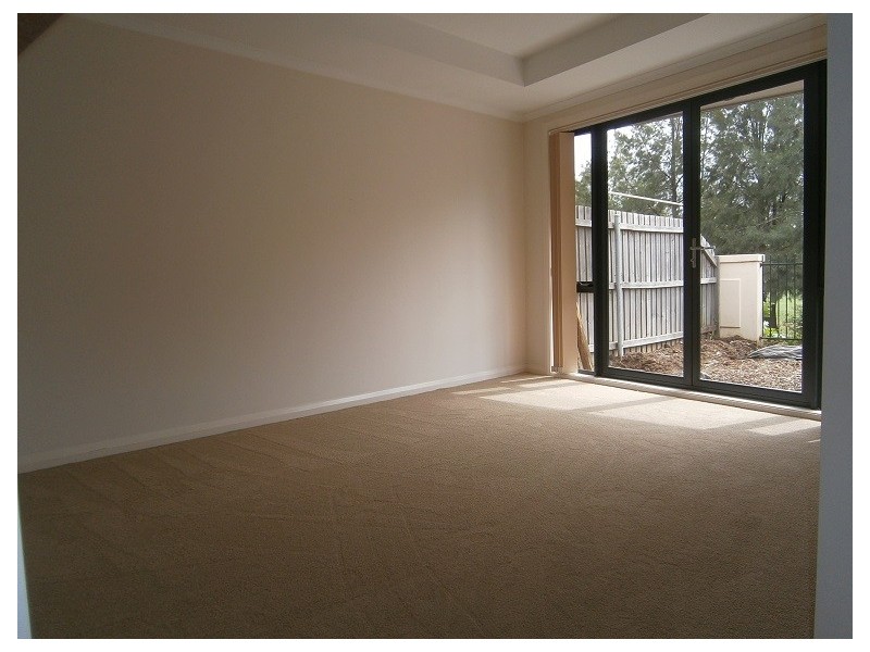 143/50 Ellenborough Street, Lyneham ACT 2602