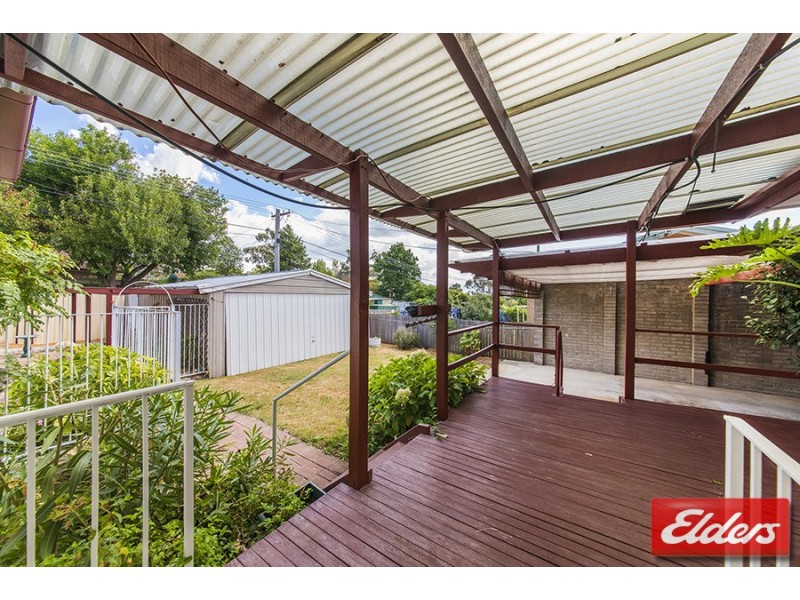 16 Pennefather Street, Higgins ACT 2615