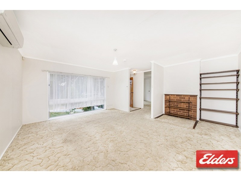 16 Pennefather Street, Higgins ACT 2615