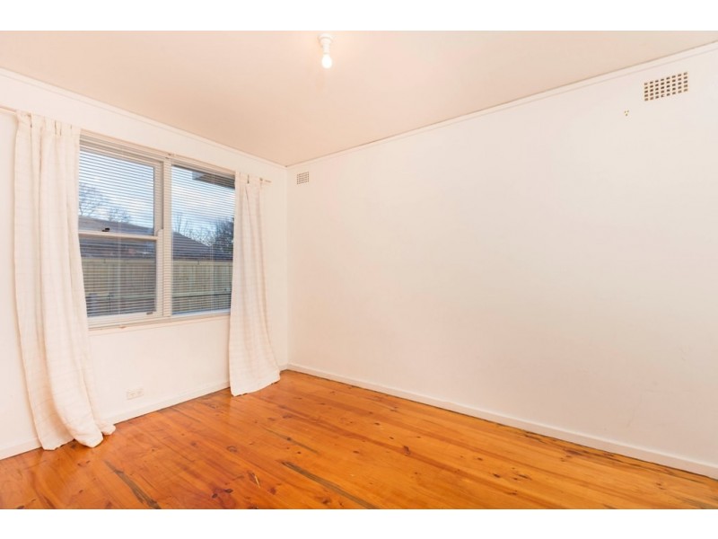 4 Panton Street, Downer ACT 2602