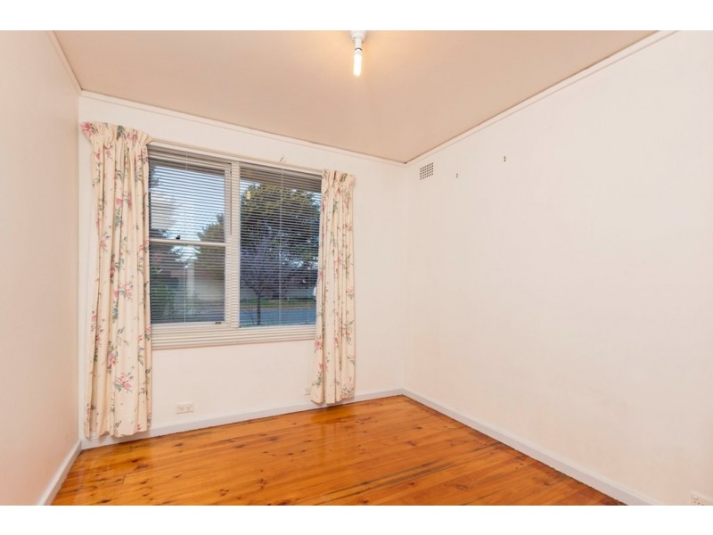 4 Panton Street, Downer ACT 2602