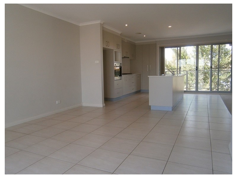 101a Anthony Rolfe Avenue, Gungahlin ACT 2912