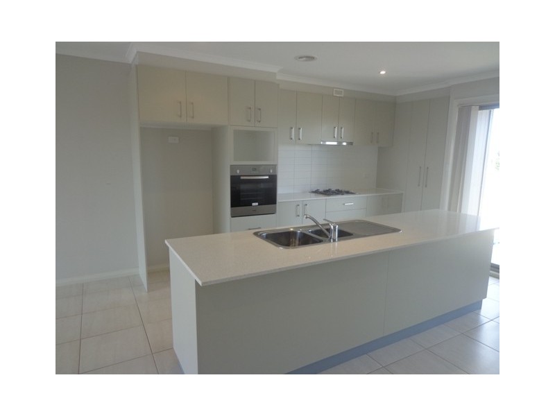 101a Anthony Rolfe Avenue, Gungahlin ACT 2912