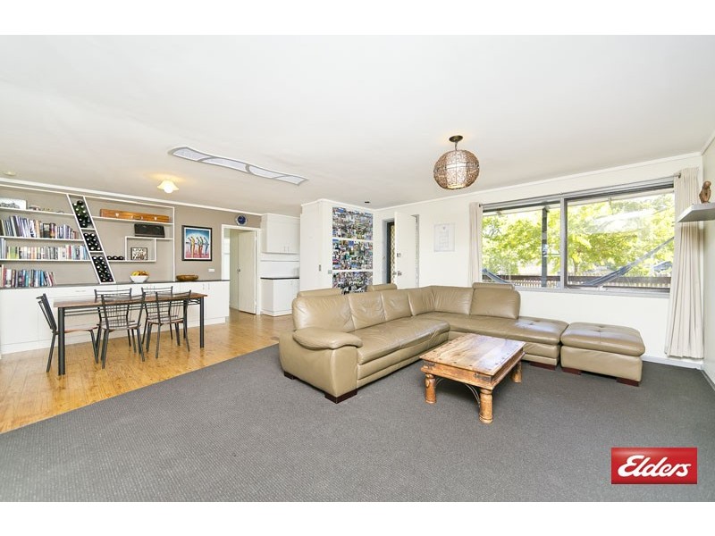 8 Dangar Place, Charnwood ACT 2615