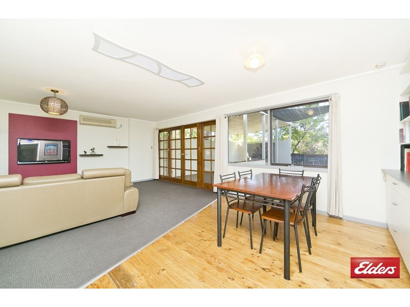 8 Dangar Place, Charnwood ACT 2615