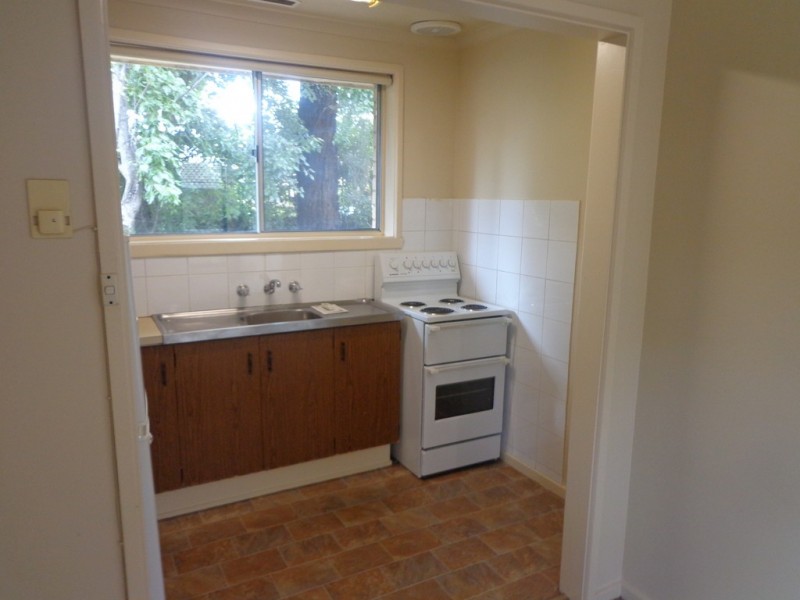 86B Belconnen Way, Page ACT 2614