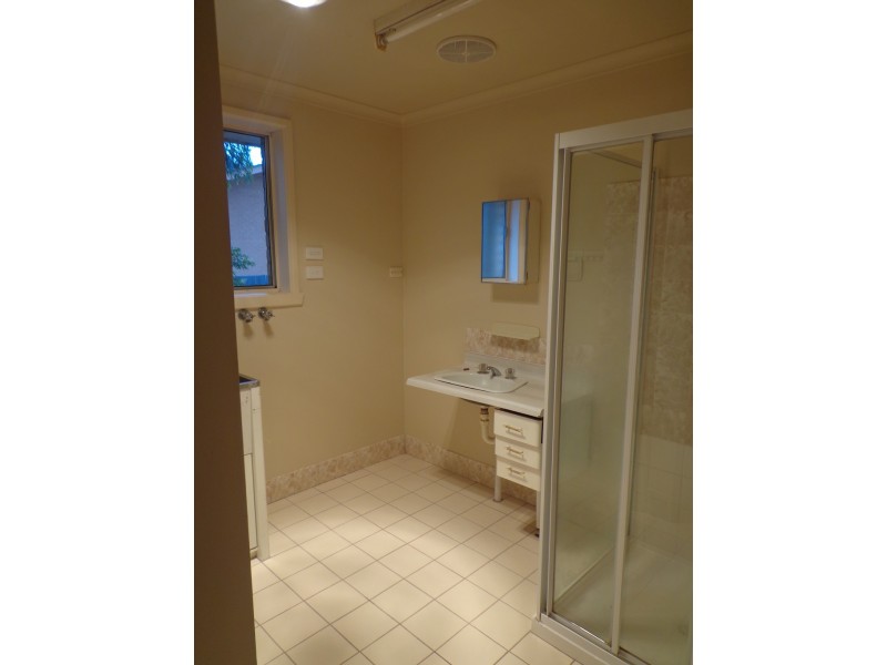 86B Belconnen Way, Page ACT 2614