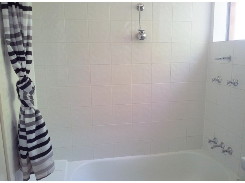 32 Elizabeth Crescent, Macquarie ACT 2614