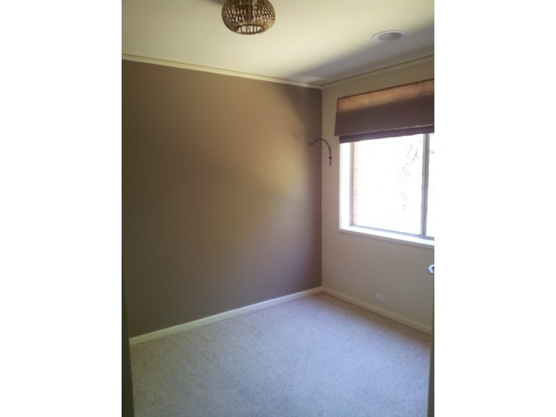 32 Elizabeth Crescent, Macquarie ACT 2614