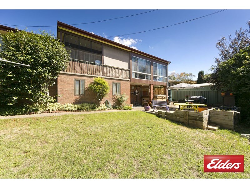 16 Kirkland Circuit, Macgregor ACT 2615