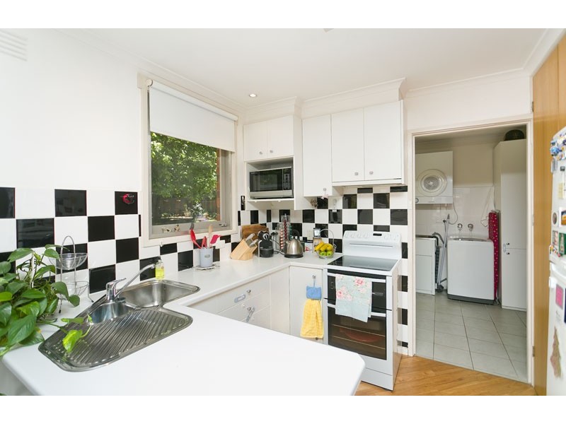 17 Macalister Crescent, Curtin ACT 2605