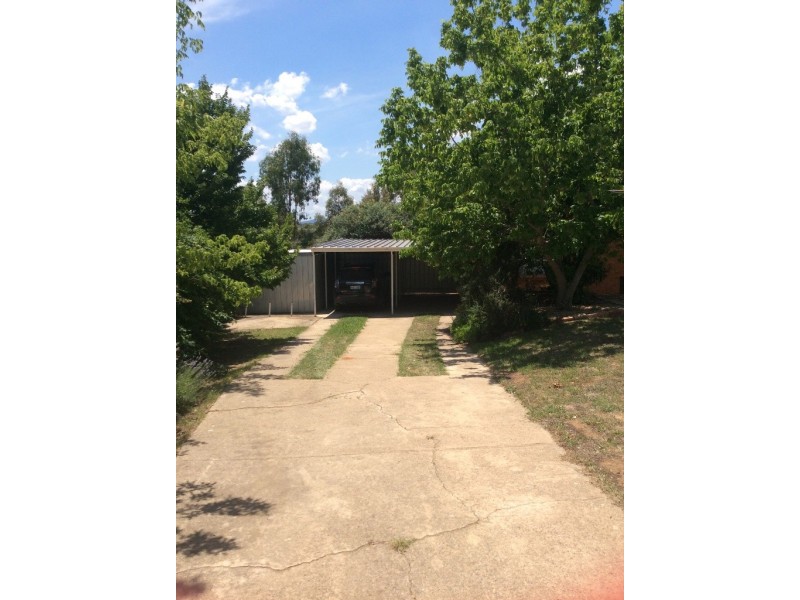 1/17 Biraban Place, Macquarie ACT 2614