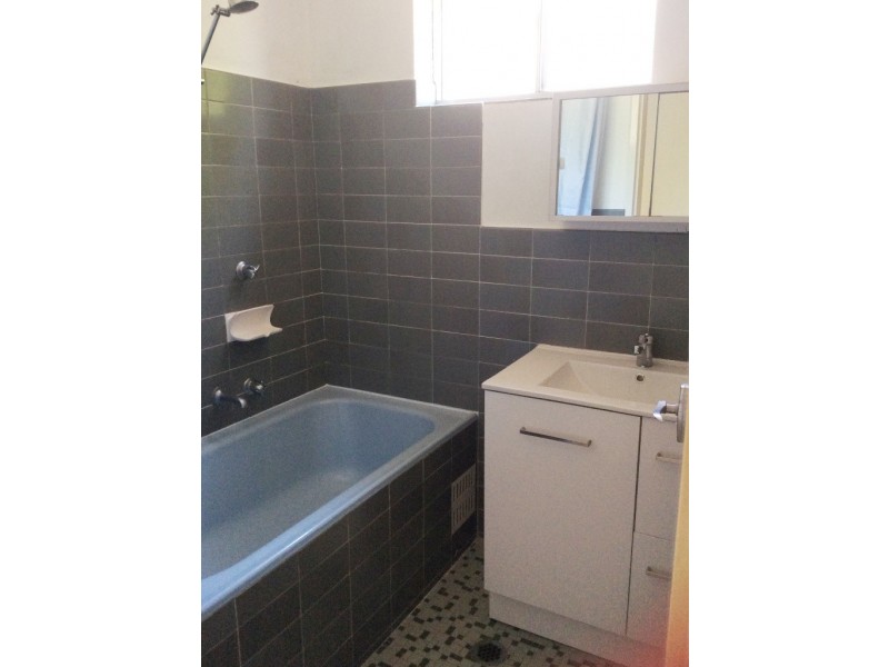 1/17 Biraban Place, Macquarie ACT 2614