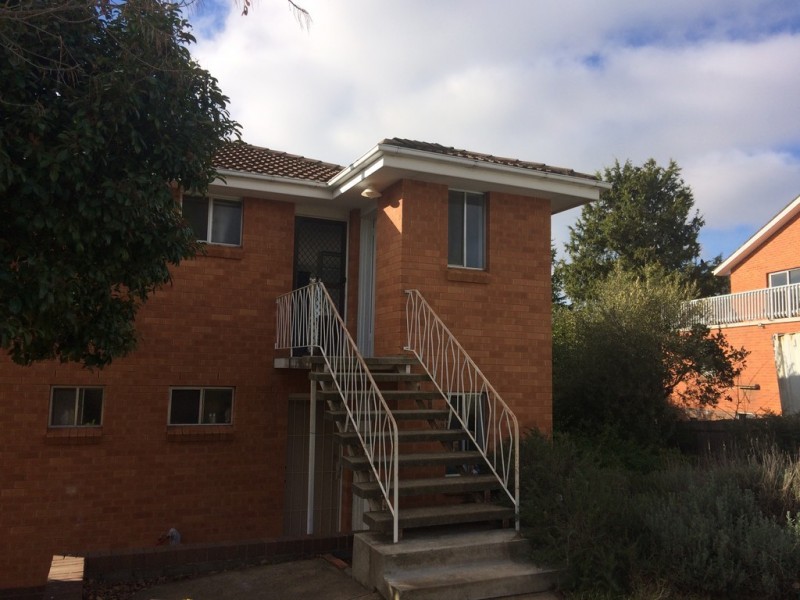 2/17 Biraban Place, Macquarie ACT 2614