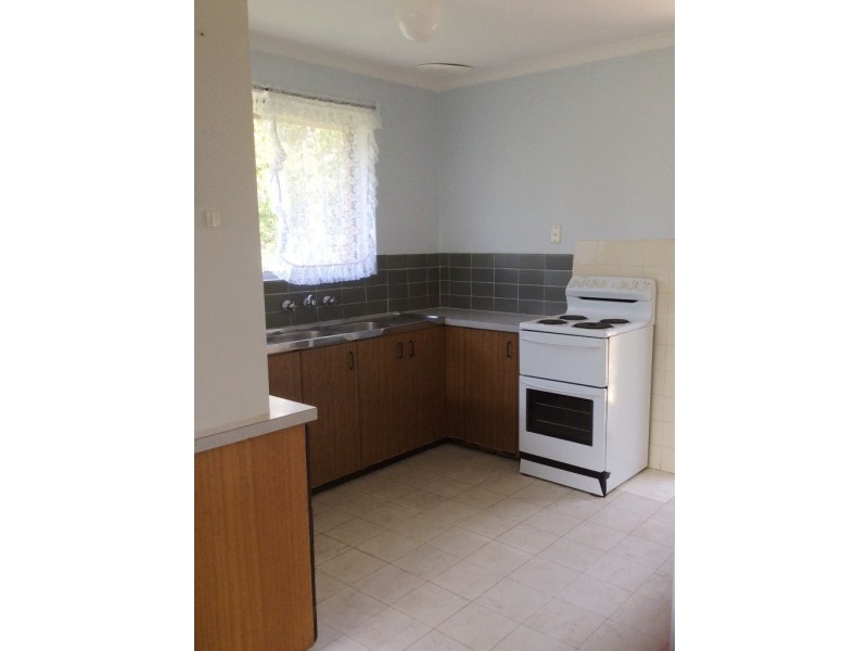 2/17 Biraban Place, Macquarie ACT 2614